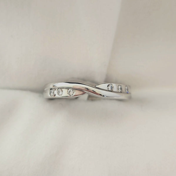 Platinum & Diamond Wedder