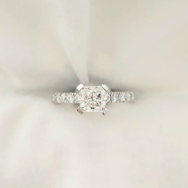 Square Radiant Diamond & Shoulder Diamond Ring