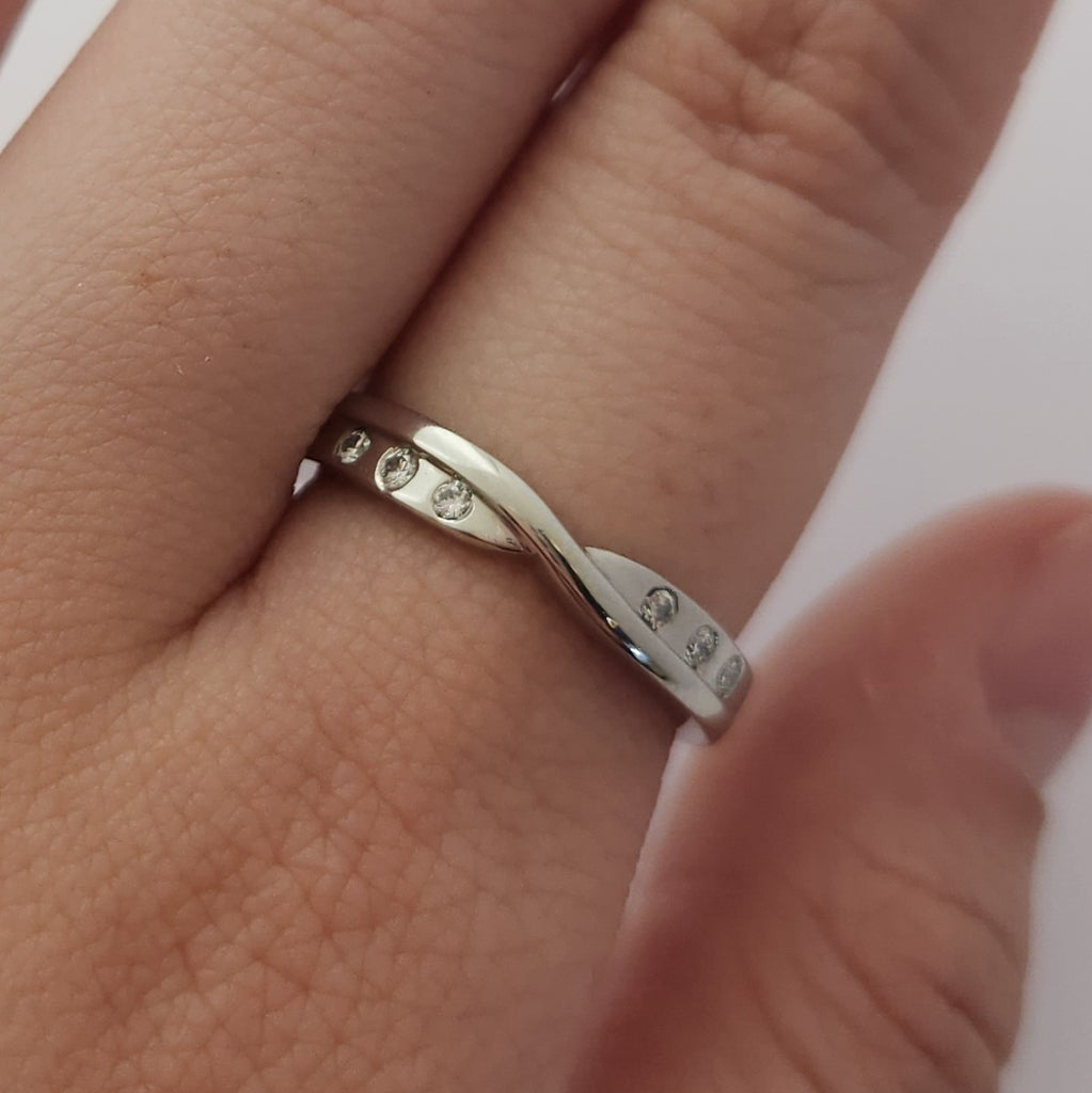 Platinum & Diamond Wedder