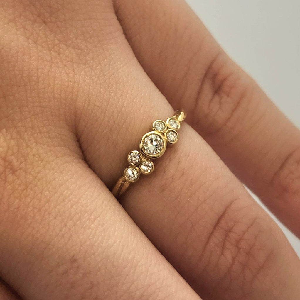 Diamond Twisted Band Ring