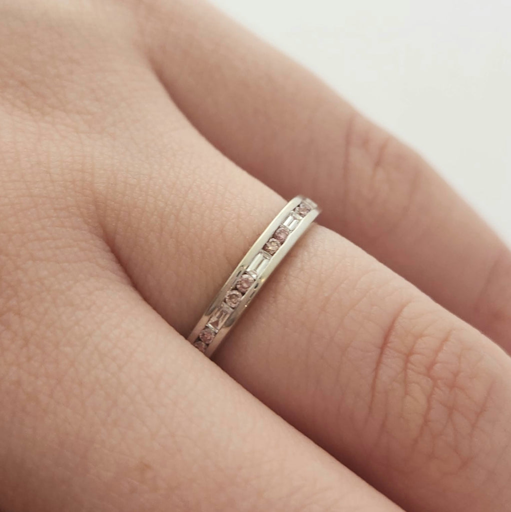 Pink Diamond & Diamond Ring