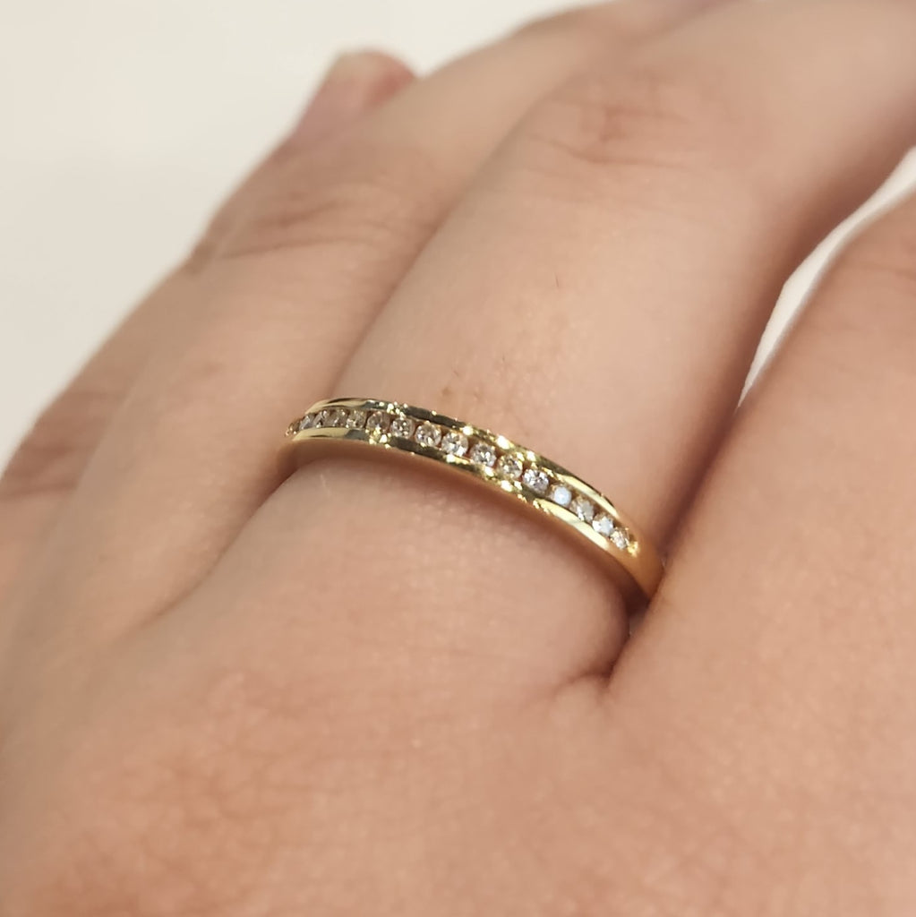 Channel Set Diamond Wedder